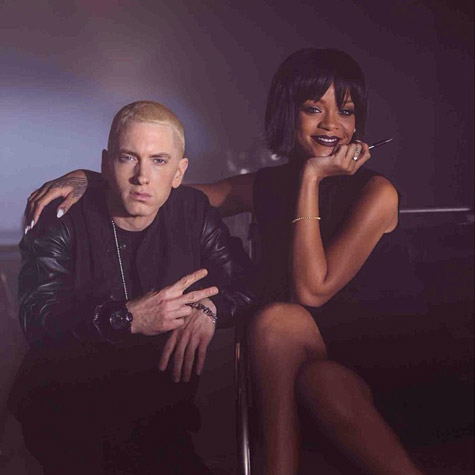 Confira o novo videoclipe do Eminem com a Rihanna.